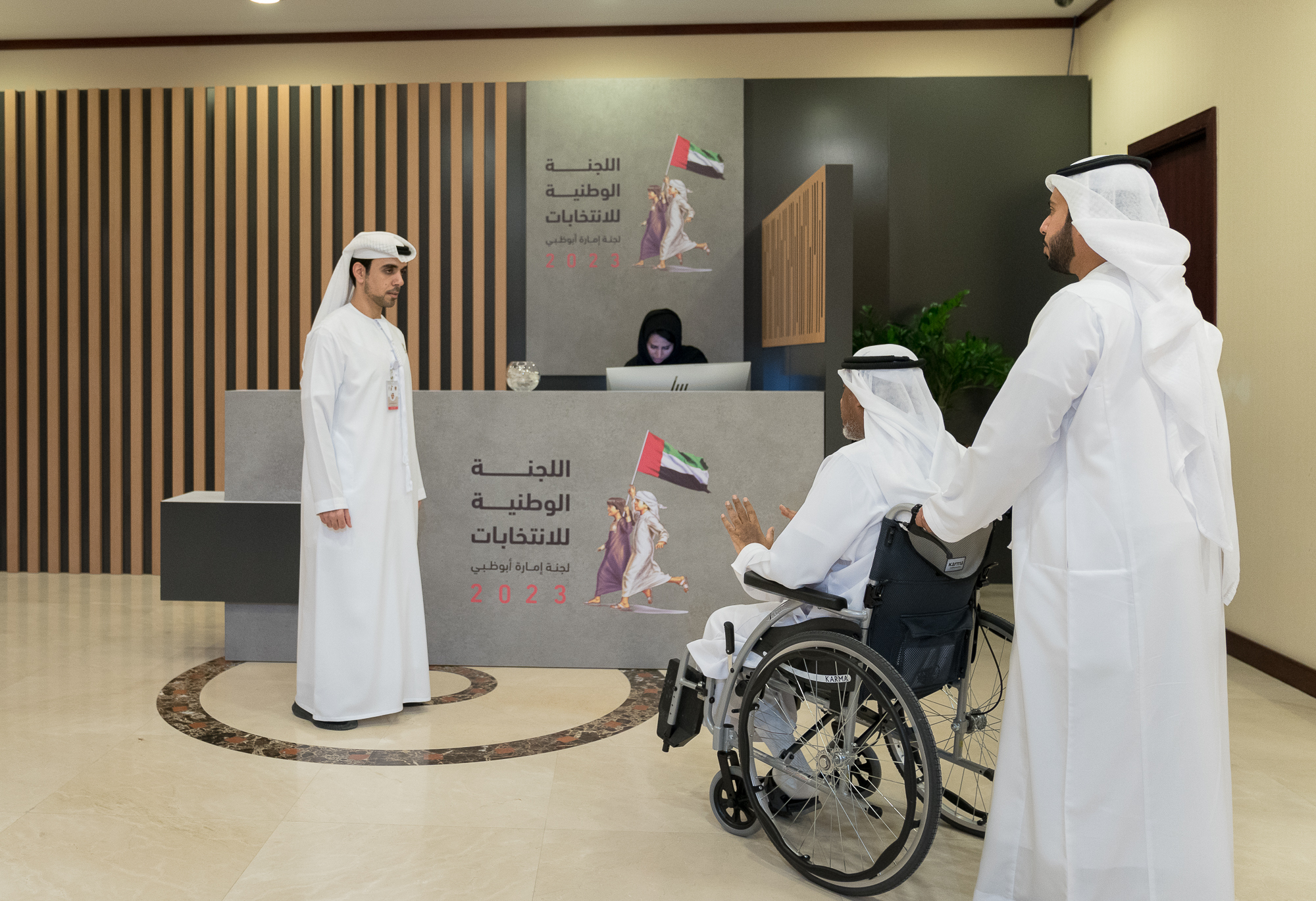 دبي اللجنة الوطنية للانتخابات تستقبل 162 طلب ترشح في اليوم الأول