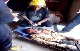 قوات الحماية المدنية تتمكن من إنقاذ عامل من تحت الأنقاض عقب انهيار سقف مطعم عليه بالإسكندرية